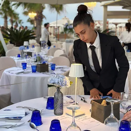 玛耶斯塔雷酒店 里乔内