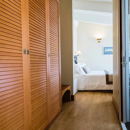 酒店 玛耶斯塔雷酒店