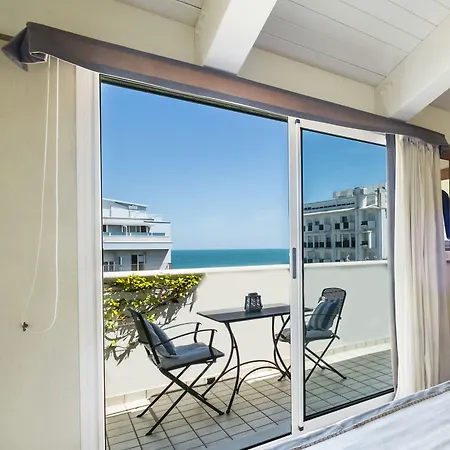 玛耶斯塔雷酒店 酒店