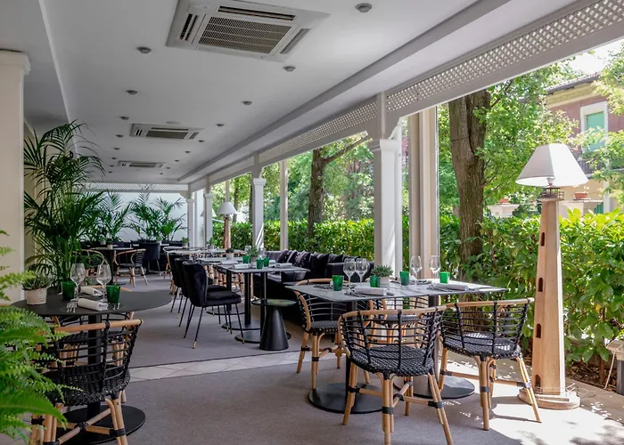 Maestrale Ριτσιόνε